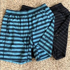 LOT OF 2 Lululemon core short (Original style) XXL